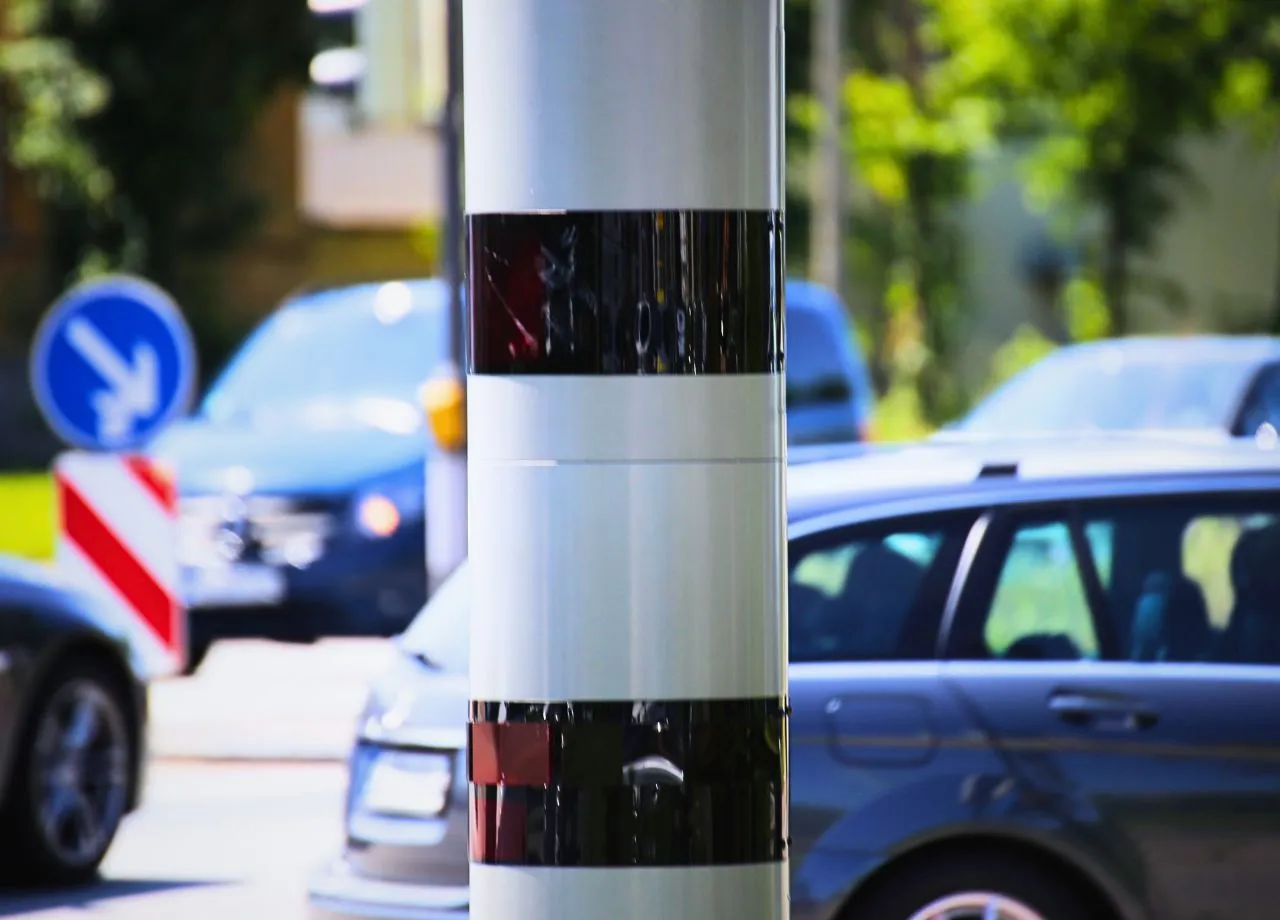 Berlins Blitzer-Problem: Warum viele Verkehrssünder in der Hauptstadt ohne Bußgeld davonkommen