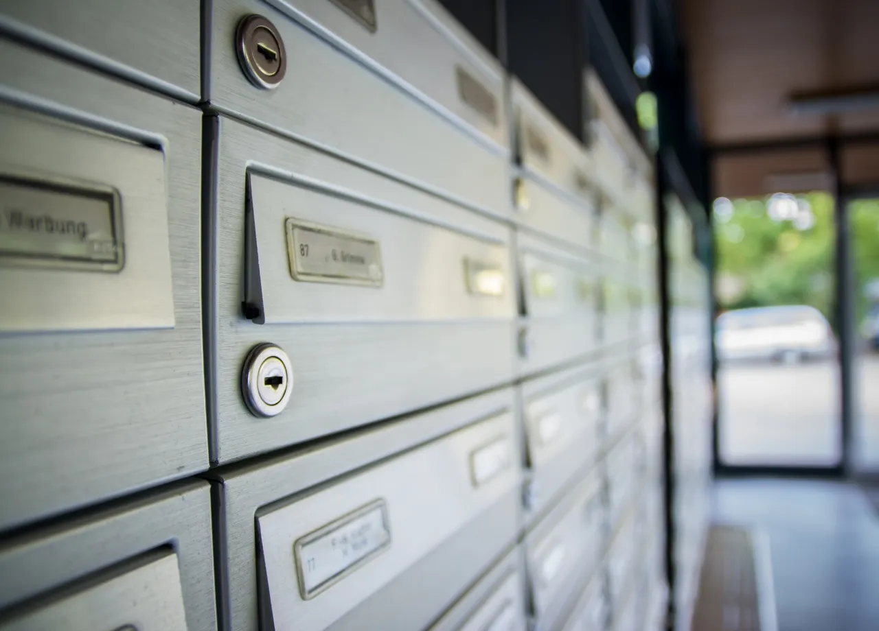 Fake-Anschrift im Anhörungsbogen: Fahrtenbuchauflage laut Urteil rechtens