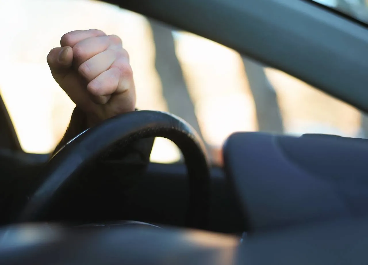 Rowdys, Drängler, Radfahrer: Das sind die größten Autofahrer-Ärgernisse