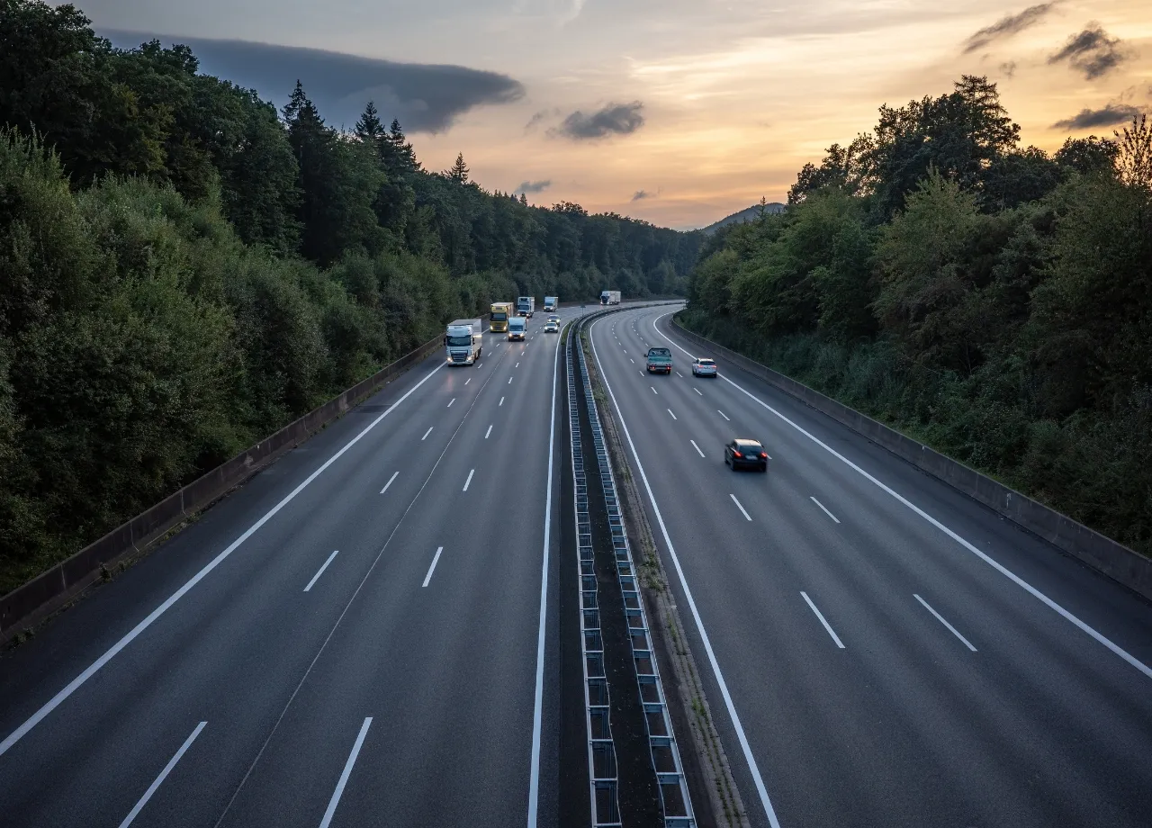Spritpreis-Debatte: Mehrheit befürwortet befristetes Tempolimit