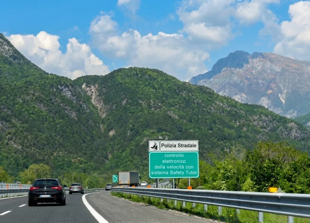 Super-Section-Control: Italien intensiviert Verkehrsüberwachung