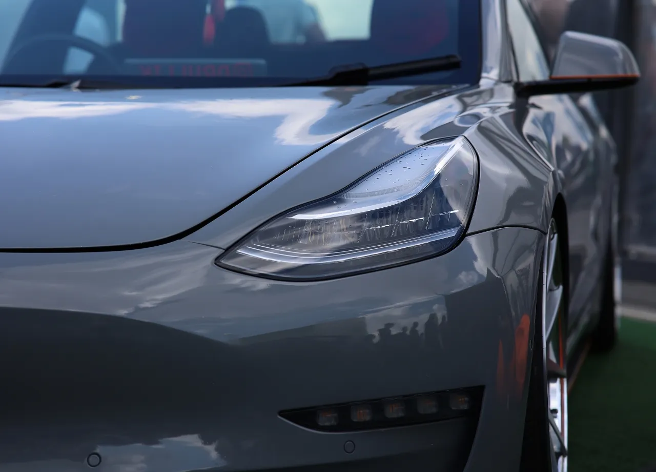 Tesla-Wächtermodus überführt Täter: Wann die Aufnahmen vor Gericht zulässig sind