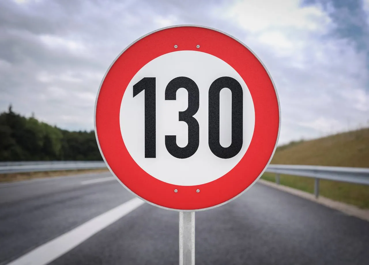 Umfrage: Mehrheit der E-Autofahrer für Tempolimit auf der Autobahn