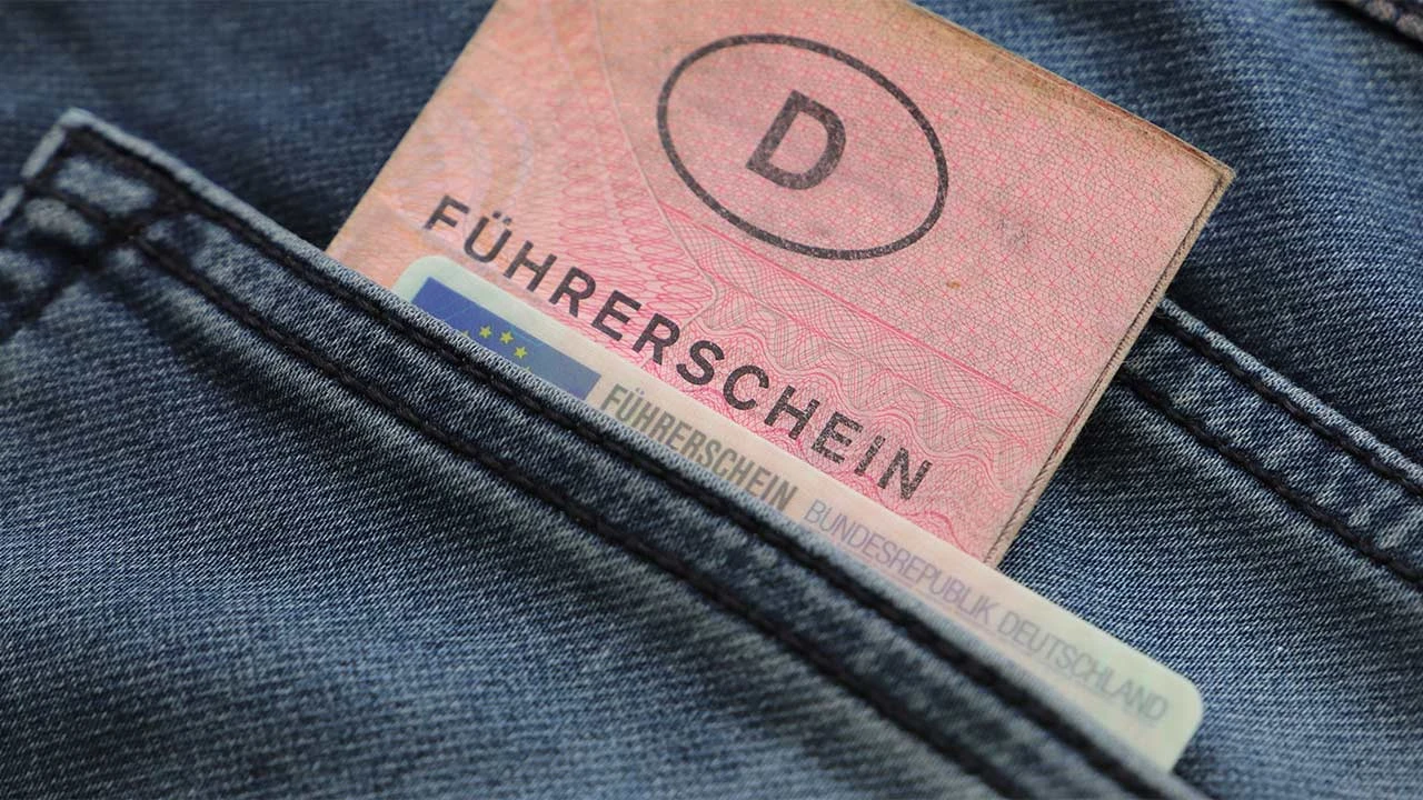 Übersicht zur StVO und zum Straßenverkehrsrecht - Führerscheinwissen